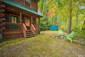 Pet-Friendly Rustic Bryson City Cabin with Fire Pit!